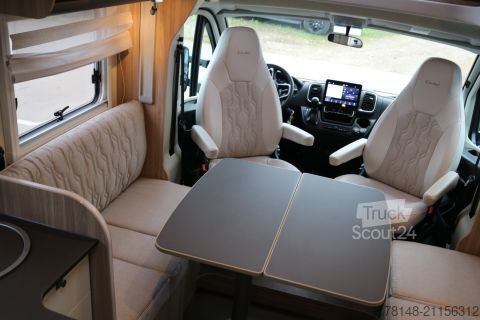 Напівінтегрований кемпер Bürstner Limited T 727 G