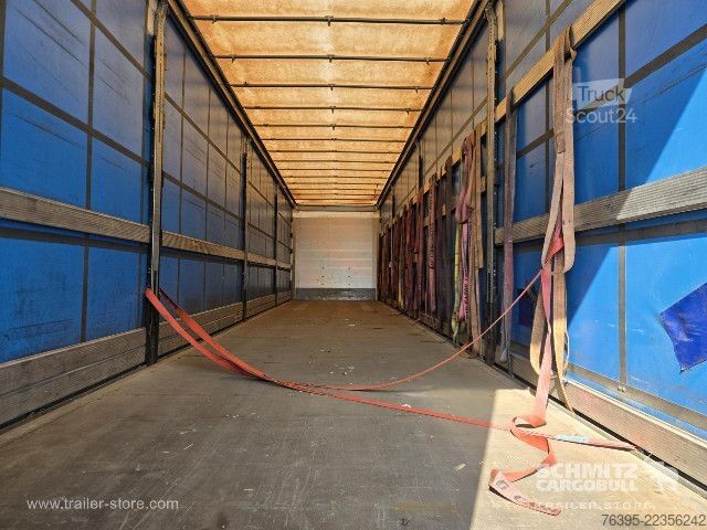 Otvorený náves s plachtou Schmitz Cargobull Semitrailer Curtainsider Standard