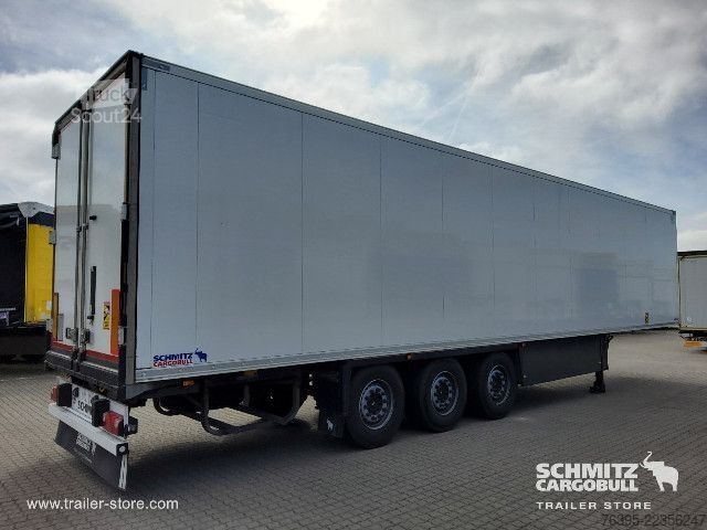 Chladený náves Schmitz Cargobull Semitrailer Reefer Multitemp