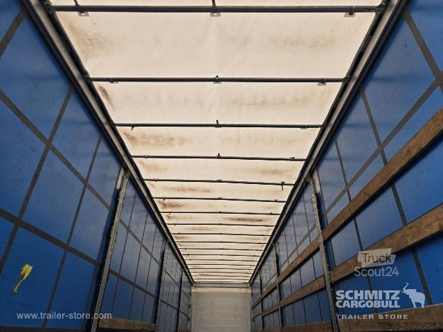 Otvorený náves s plachtou Schmitz Cargobull Semitrailer Curtainsider Standard