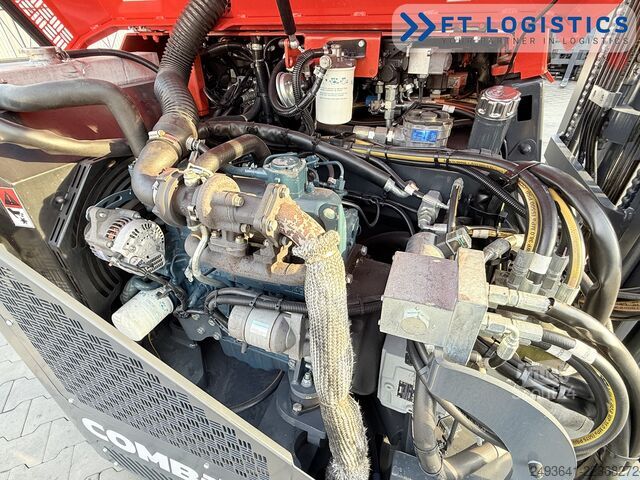 četruvirzienu iekrāvējs Combilift CB3000 DIESEL FULL CABIN TRIPLEX 6550