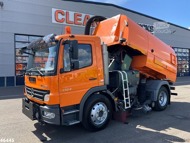 Balayeuse de voirie Mercedes-Benz Atego 1324 Johnston VT 650 Just 131.138 km!