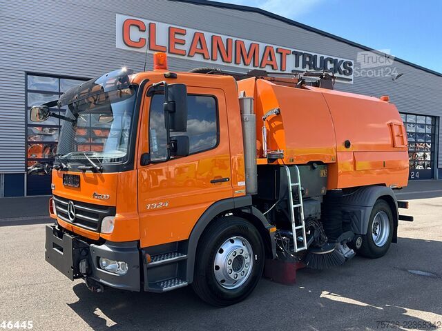Balayeuse de voirie Mercedes-Benz Atego 1324 Johnston VT 650 Just 131.138 km!