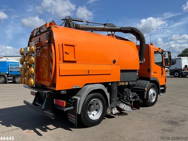Balayeuse de voirie Mercedes-Benz Atego 1324 Johnston VT 650 Just 131.138 km!