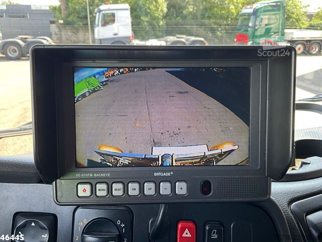 Balayeuse de voirie Mercedes-Benz Atego 1324 Johnston VT 650 Just 131.138 km!