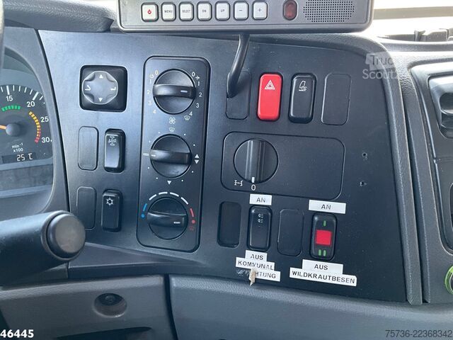 Balayeuse de voirie Mercedes-Benz Atego 1324 Johnston VT 650 Just 131.138 km!