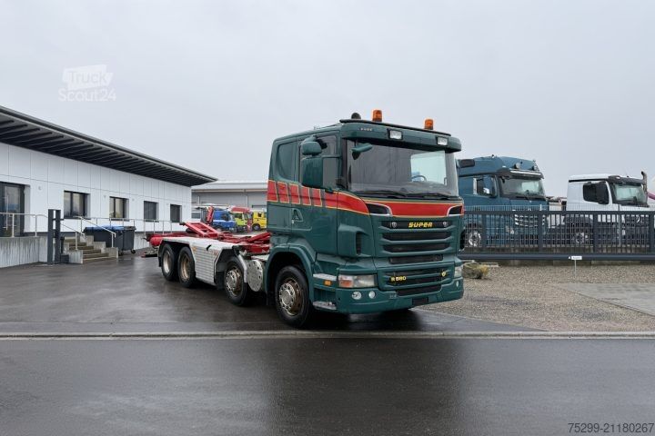 Camion à usage spécial Scania R560 CB 8x4 BDF/HB / Swiss-Vehicle