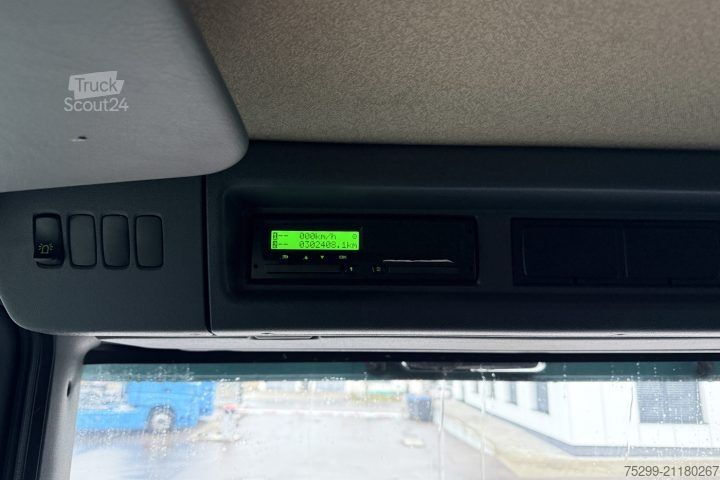 Camion à usage spécial Scania R560 CB 8x4 BDF/HB / Swiss-Vehicle