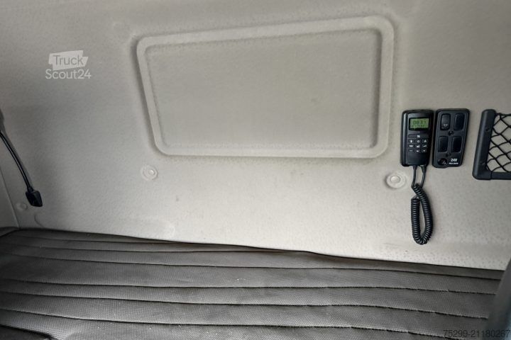 Camion à usage spécial Scania R560 CB 8x4 BDF/HB / Swiss-Vehicle