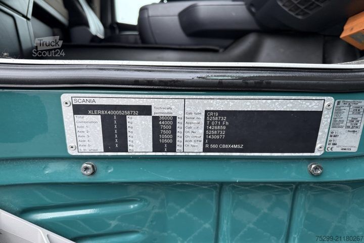 Camion à usage spécial Scania R560 CB 8x4 BDF/HB / Swiss-Vehicle