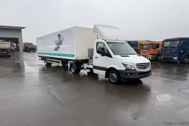 Trattore stradale standard Mercedes-Benz 519 BT SZM+Auflieger / Swiss-Vehicle