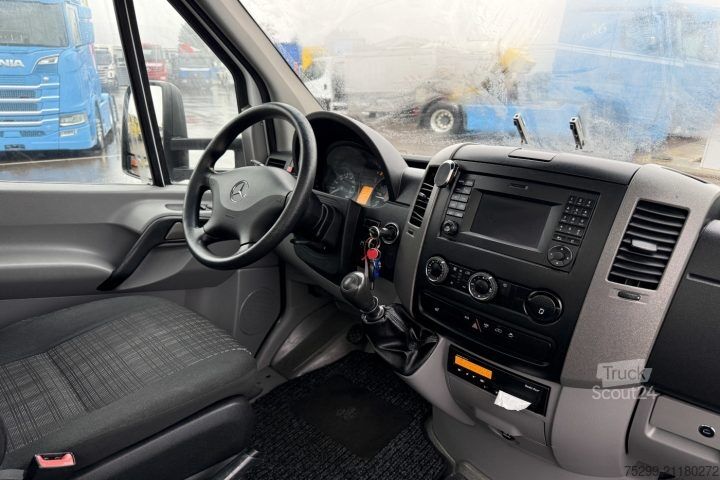 Trattore stradale standard Mercedes-Benz 519 BT SZM+Auflieger / Swiss-Vehicle