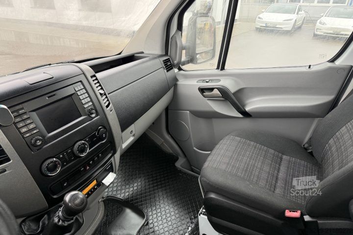 Trattore stradale standard Mercedes-Benz 519 BT SZM+Auflieger / Swiss-Vehicle