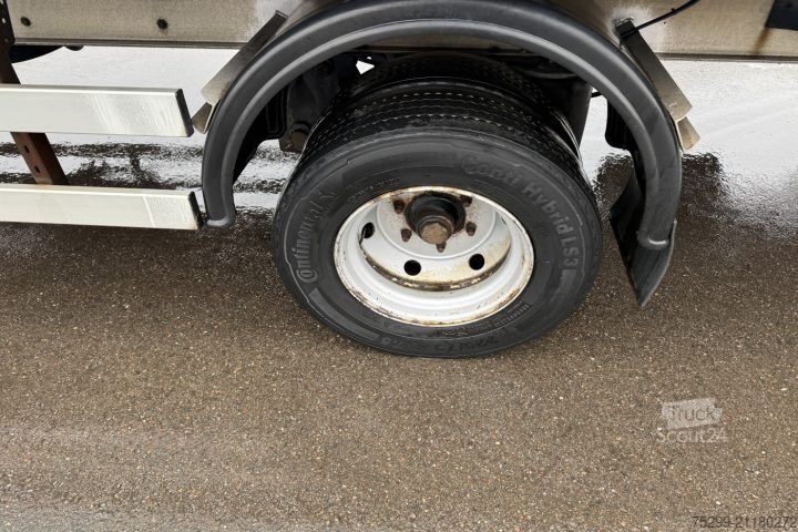 Trattore stradale standard Mercedes-Benz 519 BT SZM+Auflieger / Swiss-Vehicle