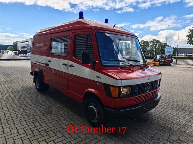  Mercedes-Benz 410 Petrol 12.000 Km Like New!