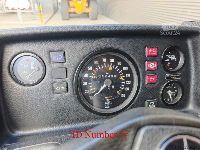  Mercedes-Benz 410 Petrol 12.000 Km Like New!