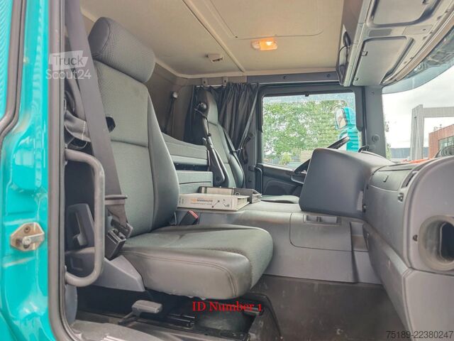  Scania P370 6x2 Ruthmann T480-3A