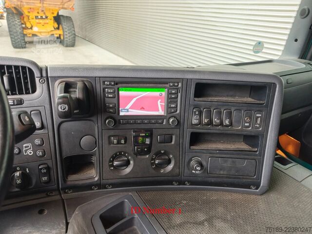  Scania P370 6x2 Ruthmann T480-3A