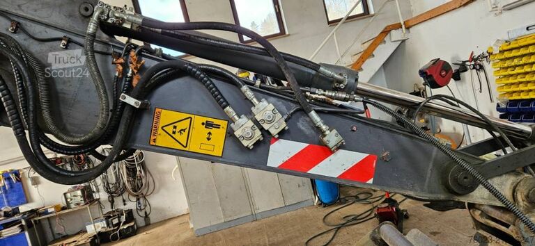 Excavator pe roți Volvo EW 140 D