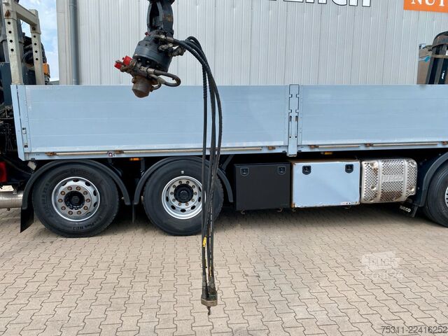 Camión de plataforma IVECO AD 320 S 46 Y/PS 8x2| MKG HLK 441*FLY-JIB*26,40m