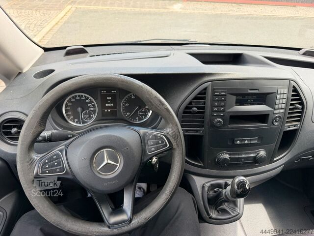 Slēgtais furgons MERCEDES-BENZ Vito Kasten 116*L2H1*AHK 2,5t*PDC*3Sitzer