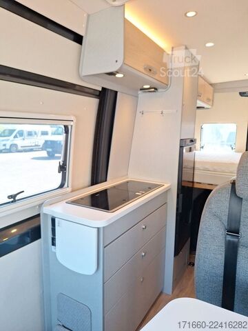 Автодім HYMER/ERIBA Free S 600 AHK, ACC, DIESELHZG, SCHLAFDACH