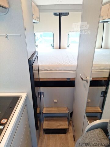 Автодім HYMER/ERIBA Free S 600 AHK, ACC, DIESELHZG, SCHLAFDACH