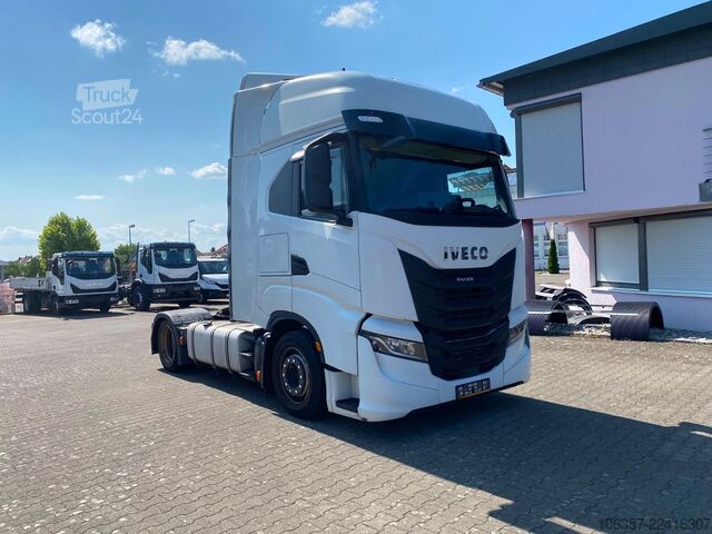 Standardni tegljač IVECO STRALIS S-WAY AS440S51T/FP-L T Intarder