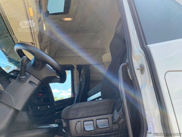 Standardni tegljač IVECO STRALIS S-WAY AS440S51T/FP-L T Intarder