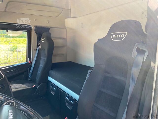 Standardni tegljač IVECO STRALIS S-WAY AS440S51T/FP-L T Intarder