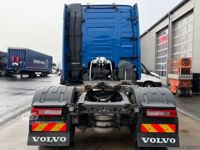 Standard SZM VOLVO FH 500 I-Shift DualClutch 4x2, Hydraulik, E6d