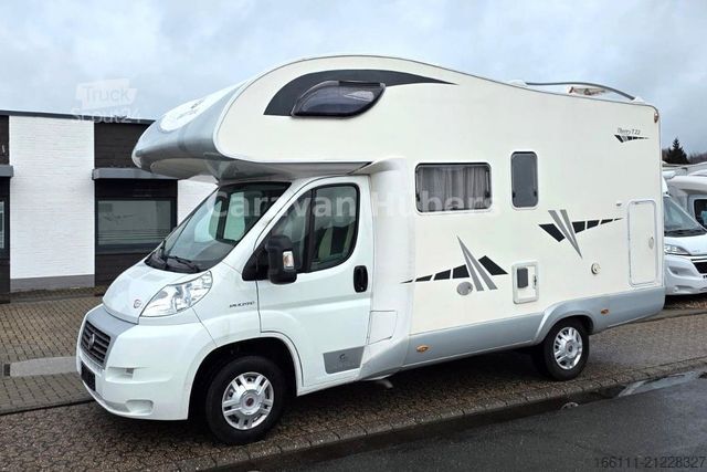 Alkoven karavan GIOTTILINE Therry T 22 - Festbett - großer Alkoven -Solar