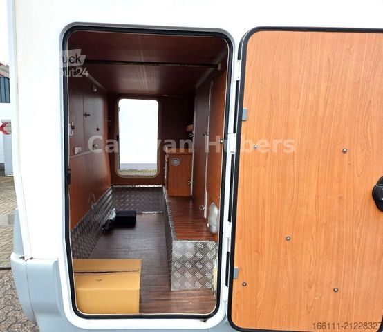 Alkoven karavan GIOTTILINE Therry T 22 - Festbett - großer Alkoven -Solar