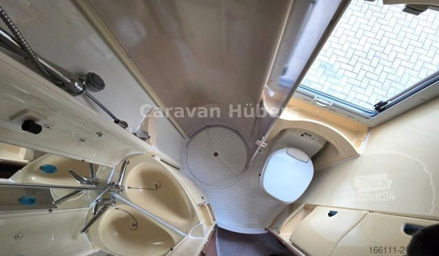 Alkoven karavan KNAUS Traveller 608 - Solar - großer Alkoven