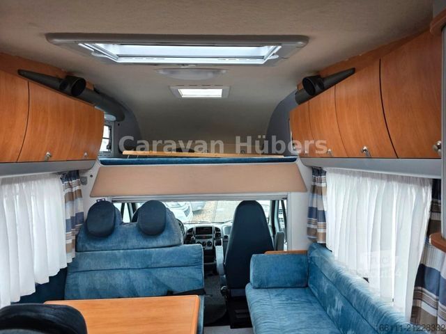Alkoven karavan KNAUS Traveller 608 - Solar - großer Alkoven