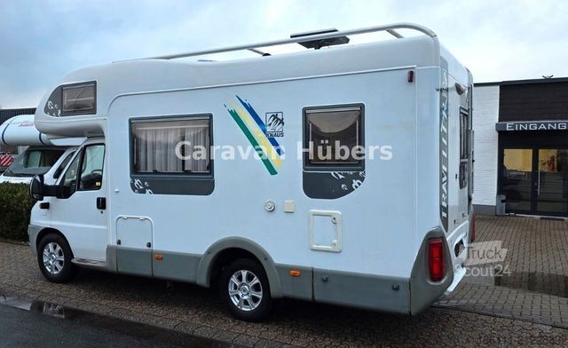 Alkoven karavan KNAUS Traveller 608 - Solar - großer Alkoven