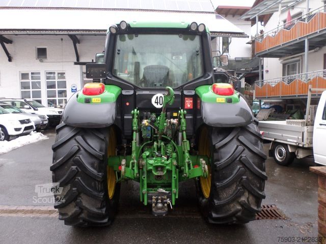 Yard tractor John Deere John Deere 6115 M  aus 1 Hand Klima Druckluft