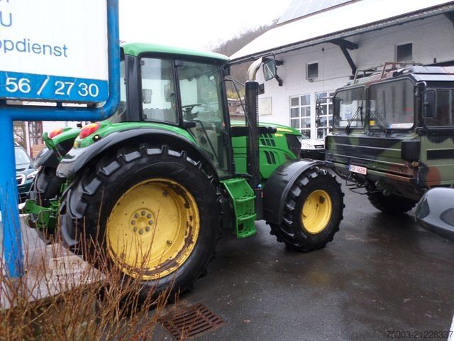 Yard tractor John Deere John Deere 6115 M  aus 1 Hand Klima Druckluft