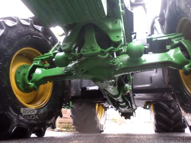 Yard tractor John Deere John Deere 6115 M  aus 1 Hand Klima Druckluft