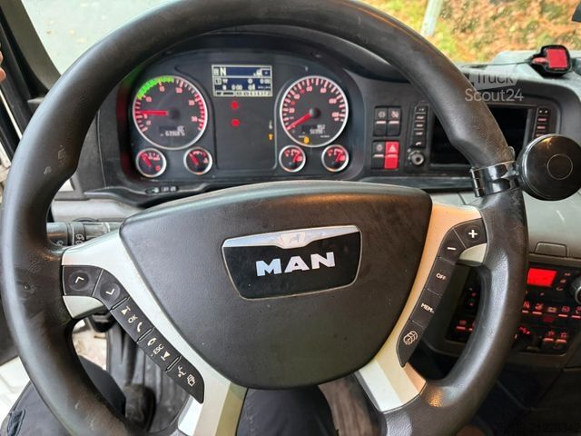 Standard nyergesvontató MAN TGX 18.460 / NEW TACHO SMT2