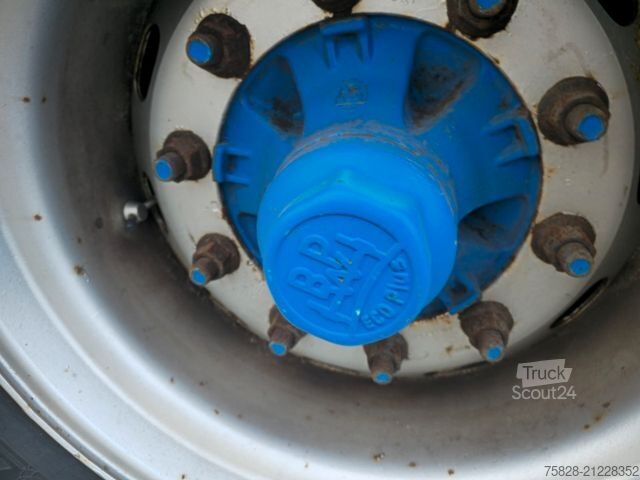 Hűtő félpótkocsi LAMBERET SOR / 7 cm Wand !! / Carrier 1950 ( EZ 2017)