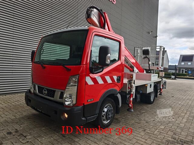 Lyftplattform Nissan Cabstar 35.13 NT400 Multitel MT162