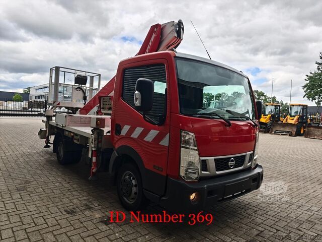 Lyftplattform Nissan Cabstar 35.13 NT400 Multitel MT162