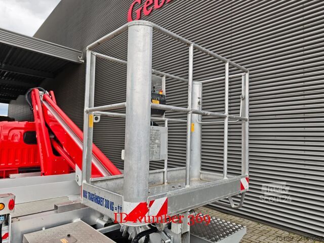 Подъемная платформа Nissan Cabstar 35.13 NT400 Multitel MT162