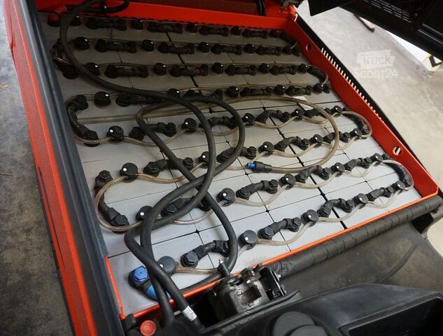 Carrello elevatore Linde E 50/600 HL 388