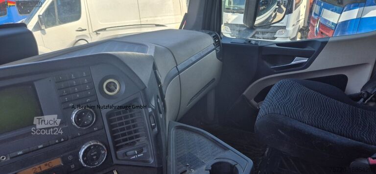 Tracteur routier standard Mercedes-Benz 1840 Actros, 3x vorhanden, identisch