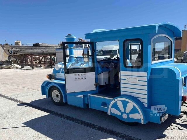  Tianjin Brother Tourist Train YLG 20V3