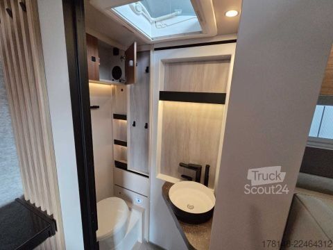 Camper semintegrato Bürstner Signature SFT 7.0