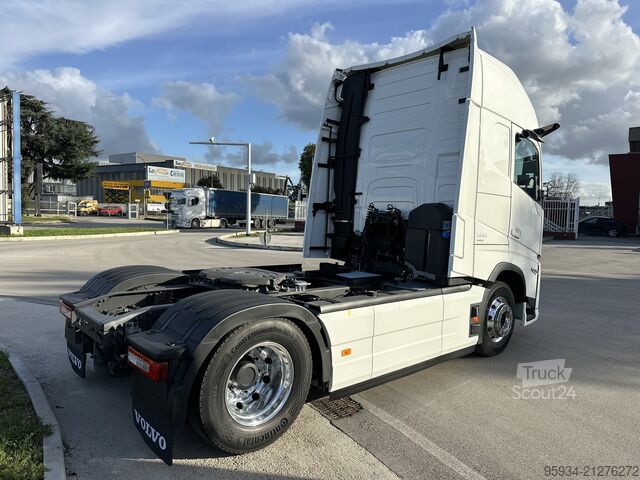 стандартен влекач Volvo FH I-Save 500 Aero ADR