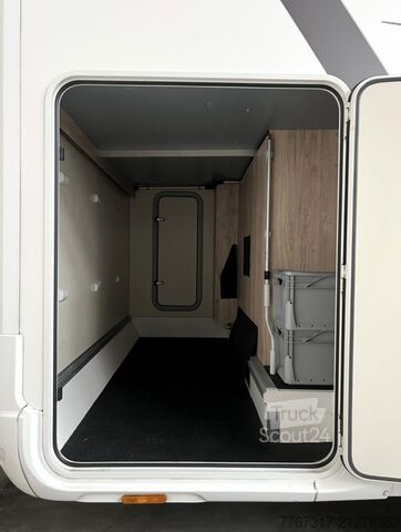 Integrirani avtodom Euramobil Integra 690 HB